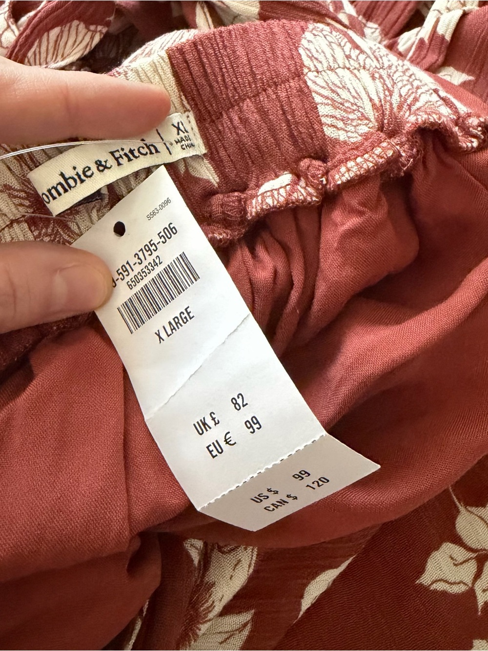 Abercrombie & Fitch Tie-Strap Floral Maxi Dress - Picture 5 of 6